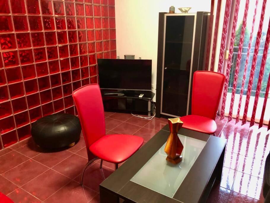 Joy Martirilor Giroc 4 Apartment *